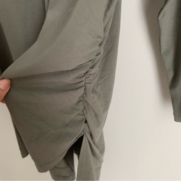 Betabrand Katie long asymmetrical ruched side tunic olive green size large - Picture 4 of 7